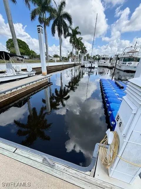 525 Newport Drive, Naples, FL 34114 - Image #1