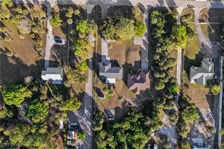 139 18th Street Ne, Naples, FL 34120 - Image #2