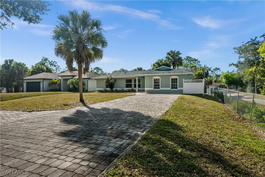 139 18th Street Ne, Naples, FL 34120 - Image #3