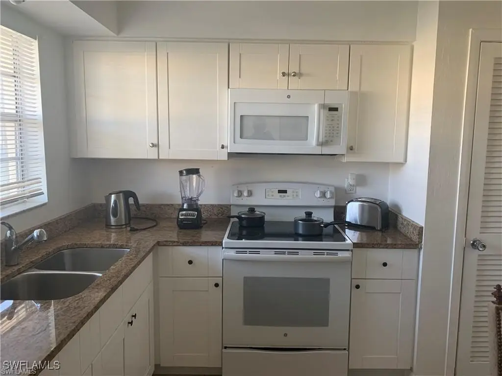 3325 Airport Pulling Road N #L1, Naples, FL 34105 - Image #1