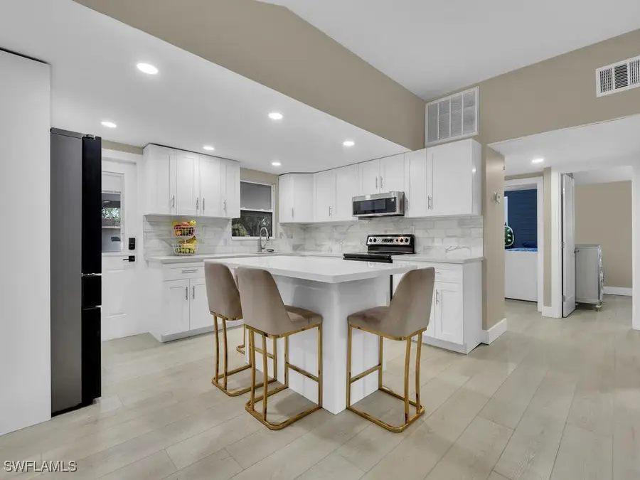 2180 Della Drive, Naples, FL 34117 - Image #2