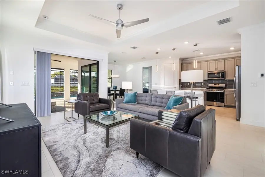 25594 Shoreline Gaze Drive, Bonita Springs, FL 34135 - Image #3