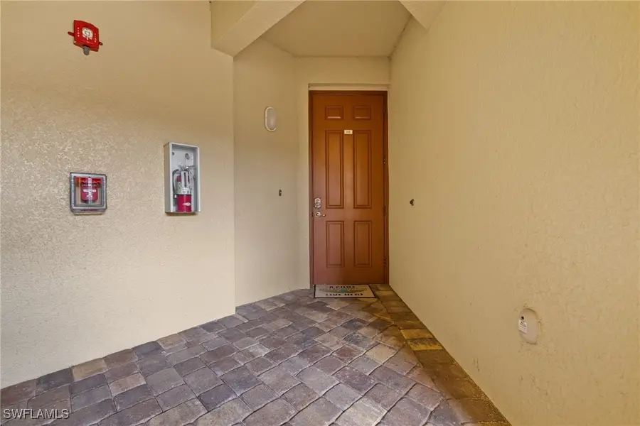 9735 Acqua Court #618, Naples, FL 34113 - Image #2