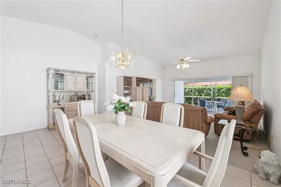 387 Melrose Place, Naples, FL 34104 - Image #3