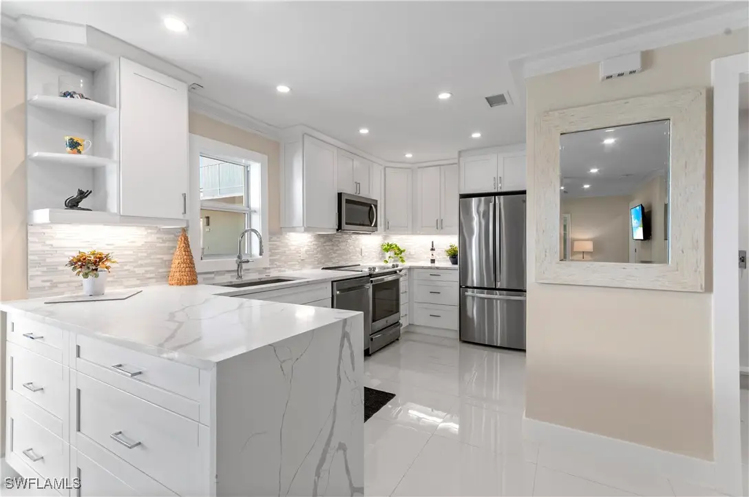 603 12th Avenue S #603, Naples, FL 34102 - Image #1