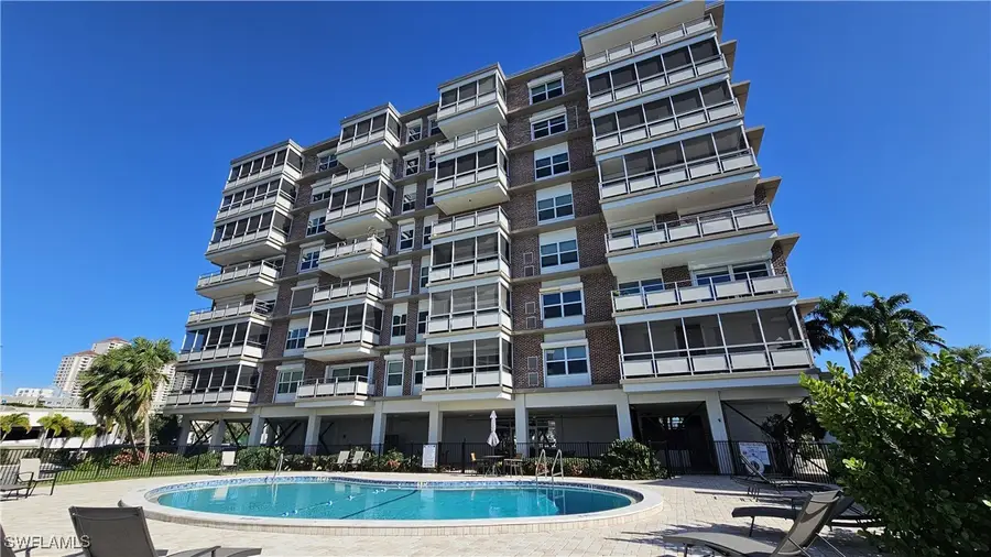 2350 W 1st Street #303, Fort Myers, FL 33901 - Image #2