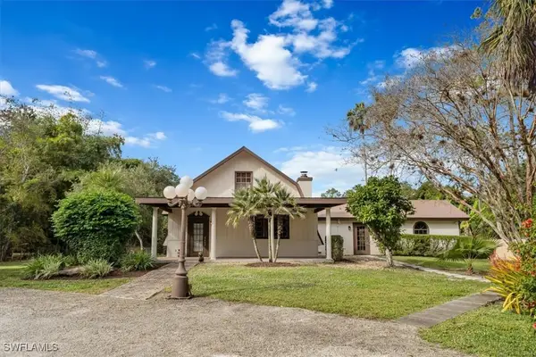 565 3rd Street Sw, Naples, FL 34117