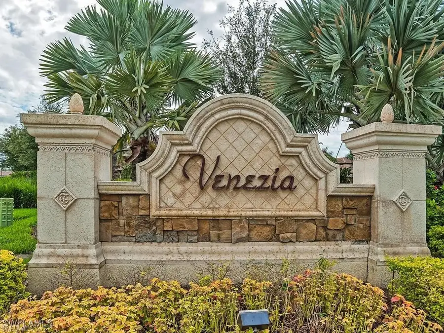 9832 Venezia Circle #1025, Naples, FL 34113 - Image #2