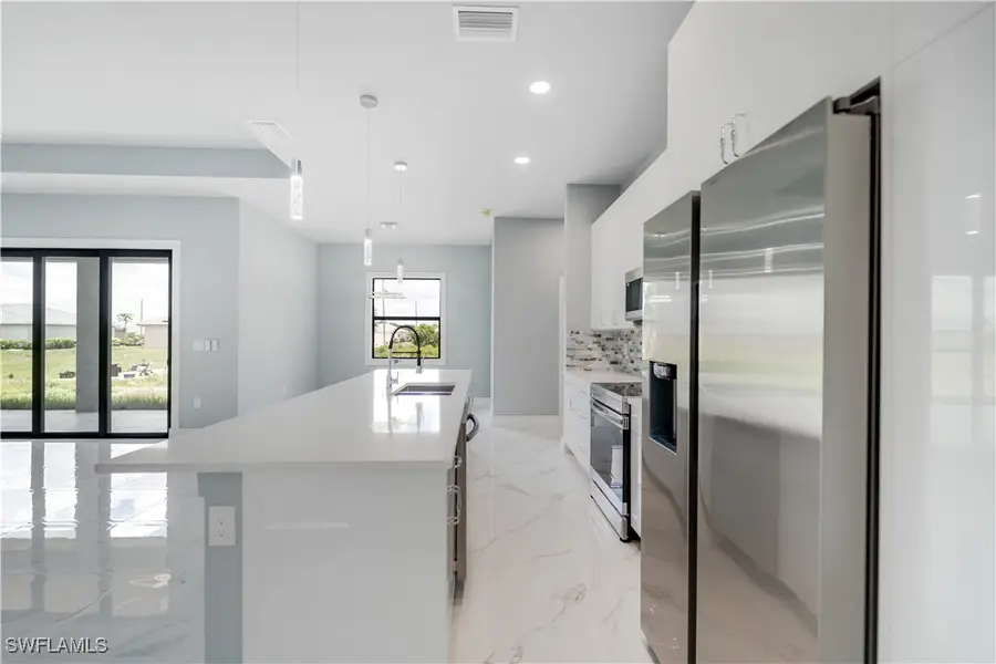 4002 22nd Street Sw, Lehigh Acres, FL 33976 - Image #3