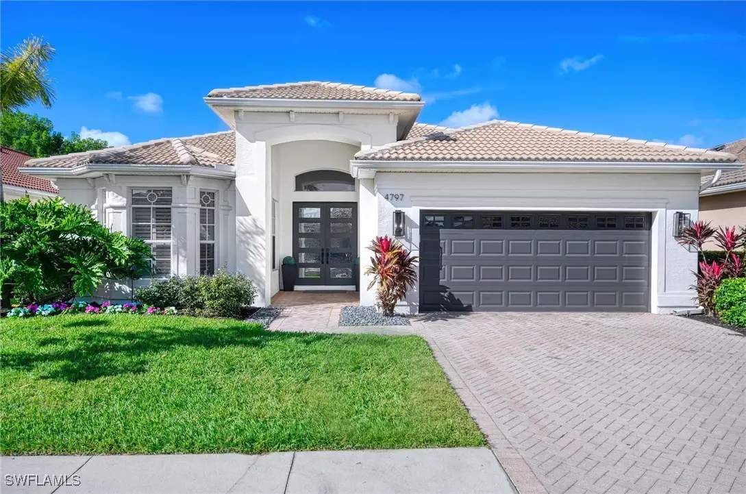 4797 Cerromar Drive, Naples, FL 34112 - Image #1