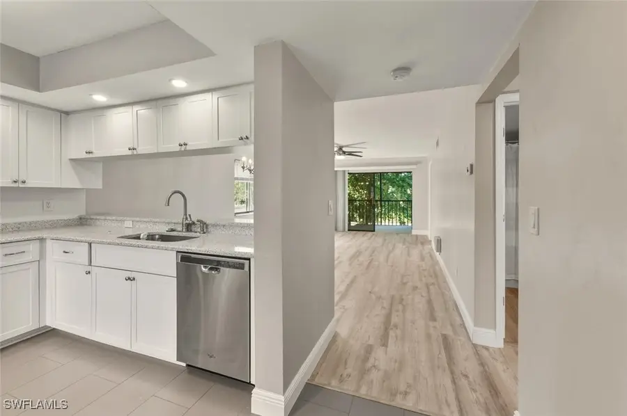 7380 Saint Ives Way #1201, Naples, FL 34104 - Image #3