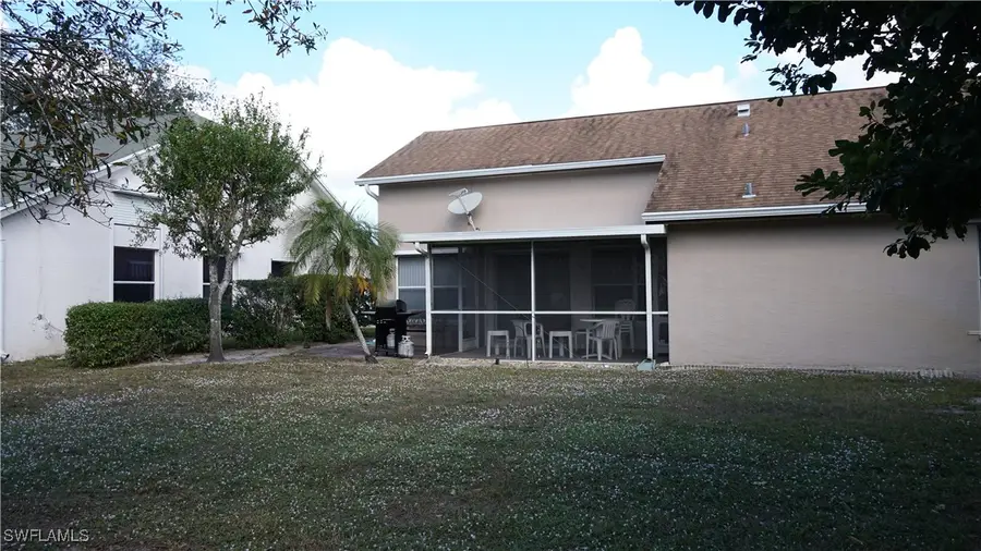 655 Lambton Lane, Naples, FL 34104 - Image #2