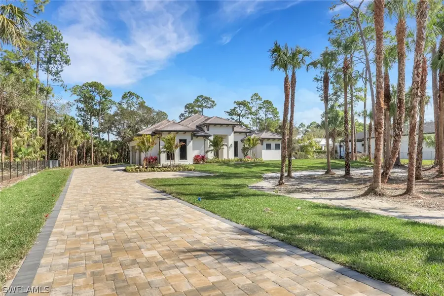 772 11th Street Nw, Naples, FL 34120 - #3