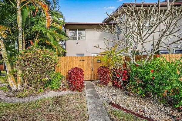 180 Cypress Way E #A103, Naples, FL 34110