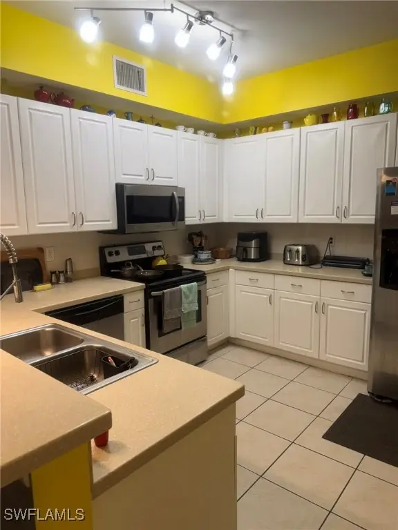 11837 Bayport Lane #703, Fort Myers, FL 33908 - Image #2
