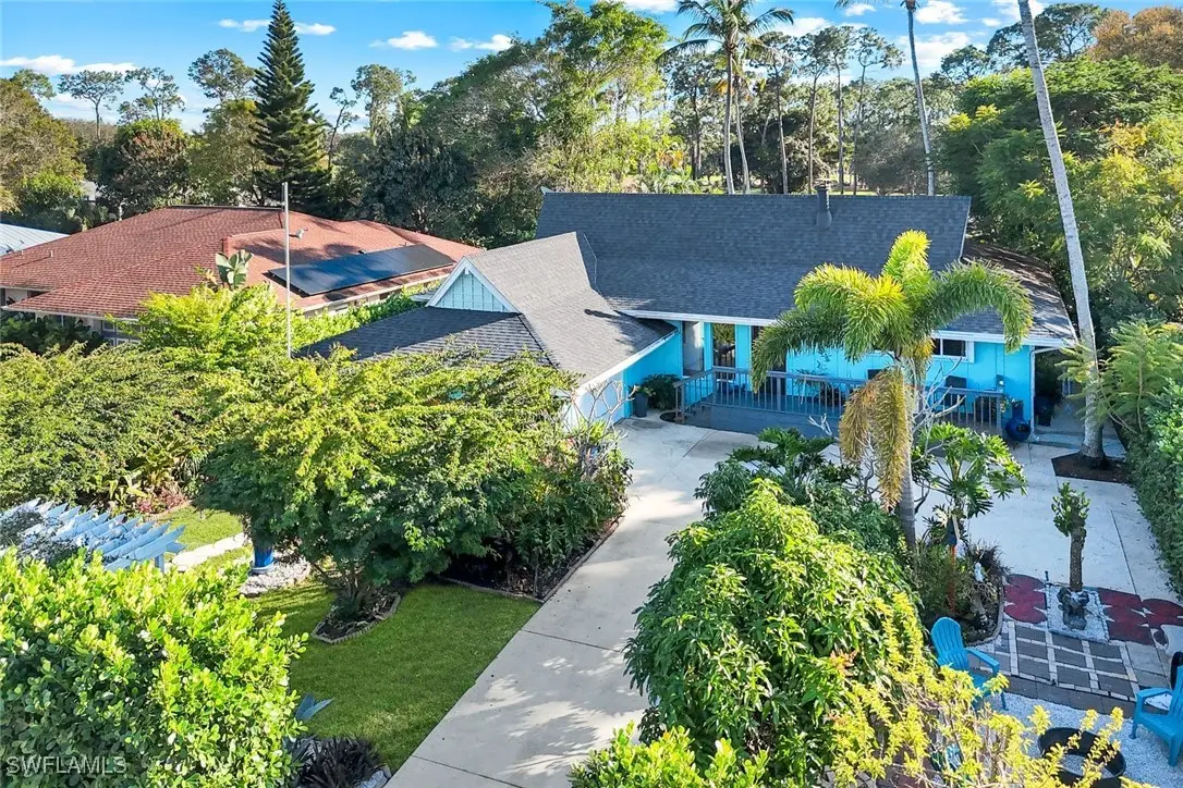 4352 Parrot Avenue, Naples, FL 34104 - Image #1