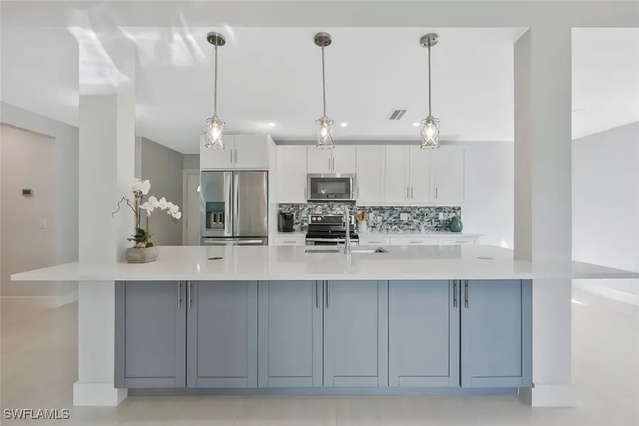 3870 White Boulevard, Naples, FL 34117 - Image #3