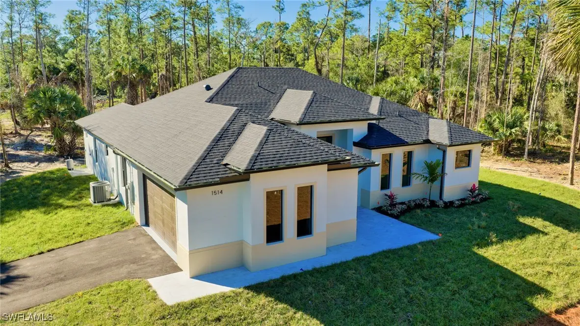 1514 47th Ave Ne, Naples, FL 34120 - Image #1