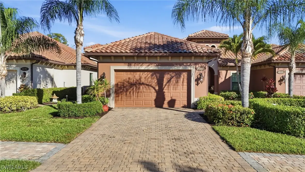 6648 Roma Way, Naples, FL 34113 - Image #1