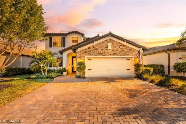 9258 Shadow Oak Lane, Naples, FL 34120