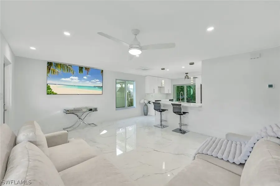 20 Kings Road #A18, Naples, FL 34112 - #3