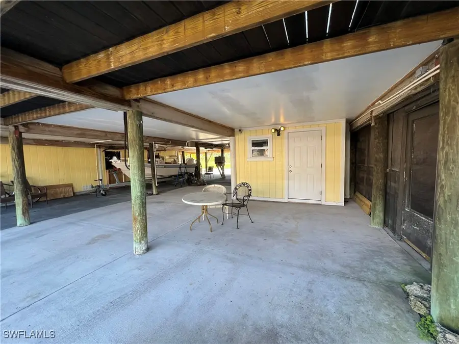202 Broadway Avenue E #418, Everglades City, FL 34139 - Image #2