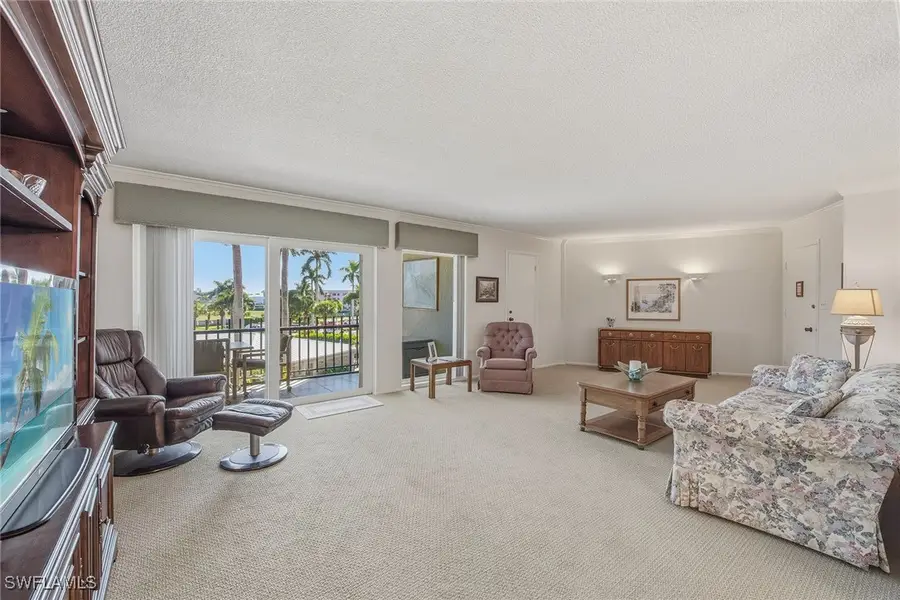 3399 Gulf Shore Boulevard N #303, Naples, FL 34103 - Image #2