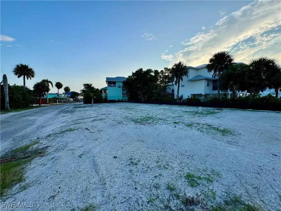 100 Washington Avenue, Fort Myers Beach, FL 33931 - Image #2