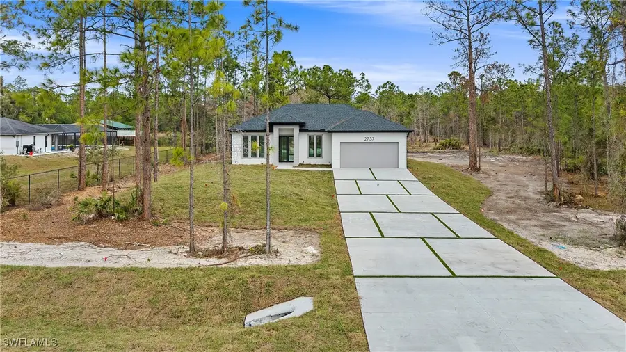 2737 48th Avenue Ne, Naples, FL 34120 - Image #3