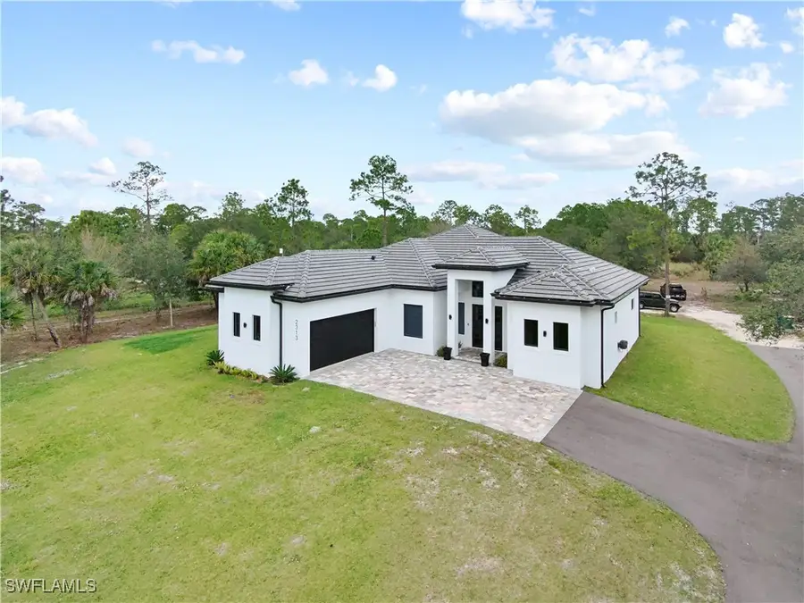 2313 6th Avenue Se, Naples, FL 34117 - Image #3