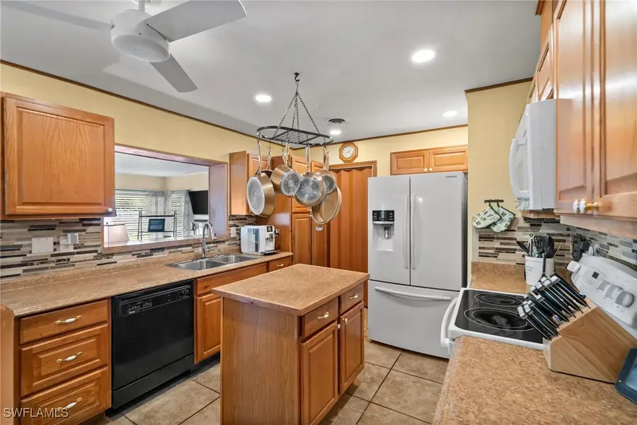 1280 22nd Avenue N, Naples, FL 34103 - Image #3