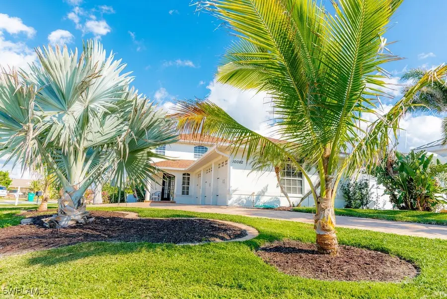 10082 Vanderbilt Drive, Naples, FL 34108 - Image #3