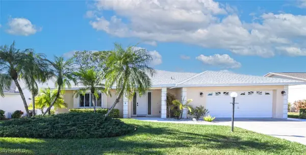 189 Marseille Drive, Naples, FL 34112