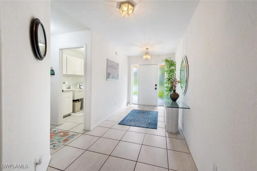 189 Marseille Drive, Naples, FL 34112 - #2