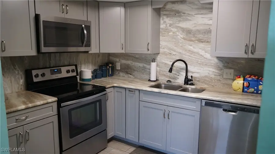 607 SE 47th Street #3, Cape Coral, FL 33904 - Image #3