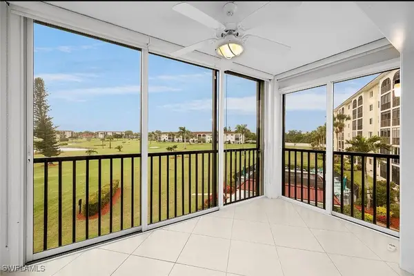 29 High Point Circle E #308, Naples, FL 34103