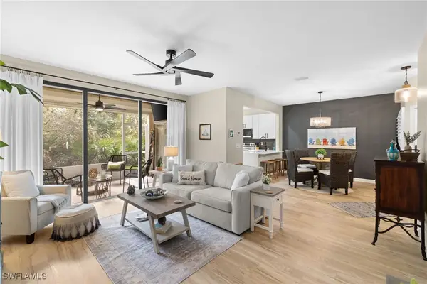 327 Emerald Bay Circle #W6, Naples, FL 34110