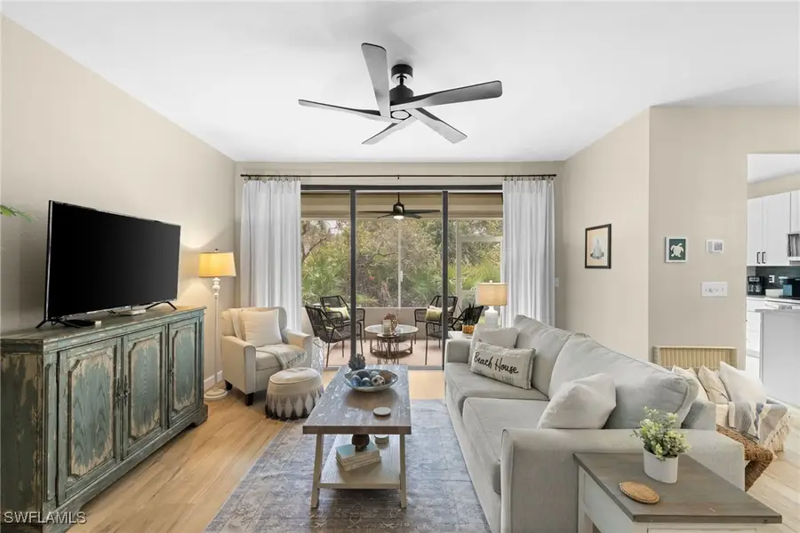 327 Emerald Bay Circle #W6, Naples, FL 34110 - Image #3