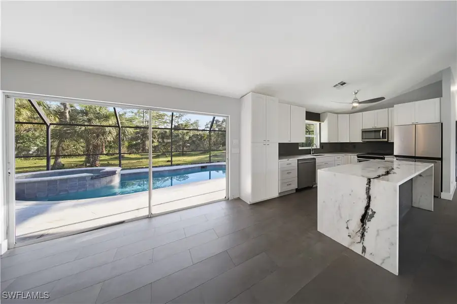 390 35th Avenue Ne, Naples, FL 34120 - #3