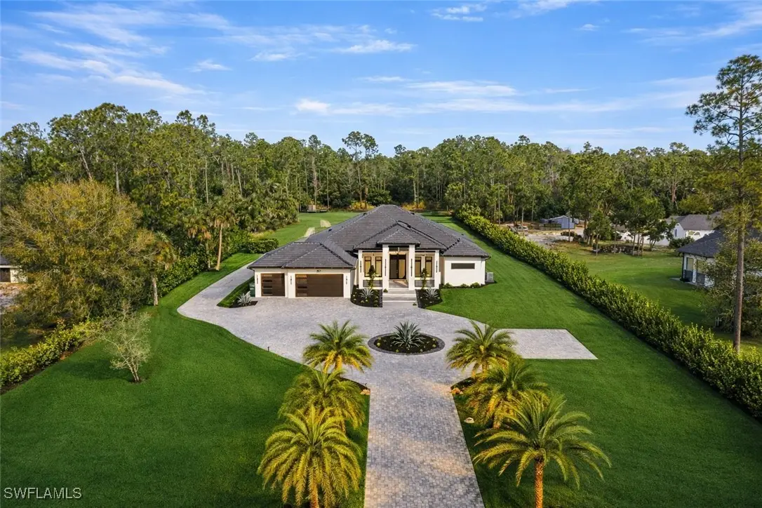 467 20th Avenue Ne, Naples, FL 34120 - #1