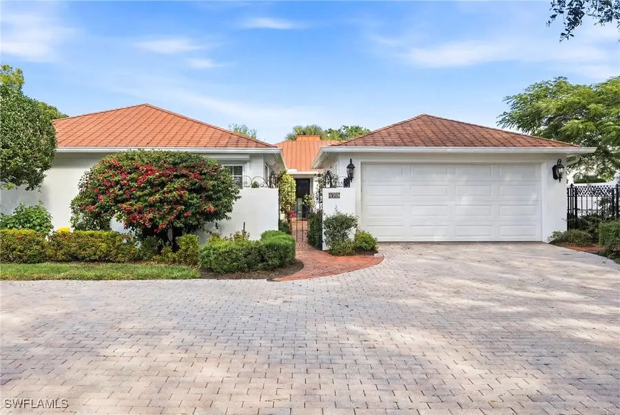 300 Bald Eagle Drive #1, Naples, FL 34105 - Image #2