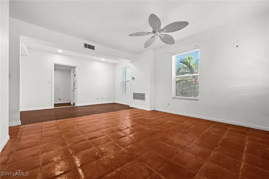 715 10th Street N, Naples, FL 34102 - Image #3