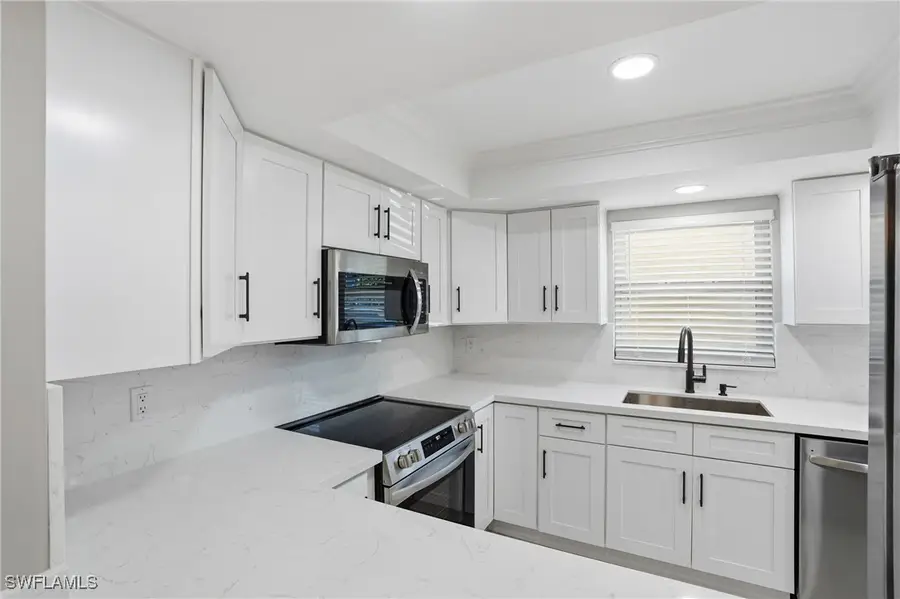 5419 Rattlesnake Hammock Road #108F, Naples, FL 34113 - Image #2