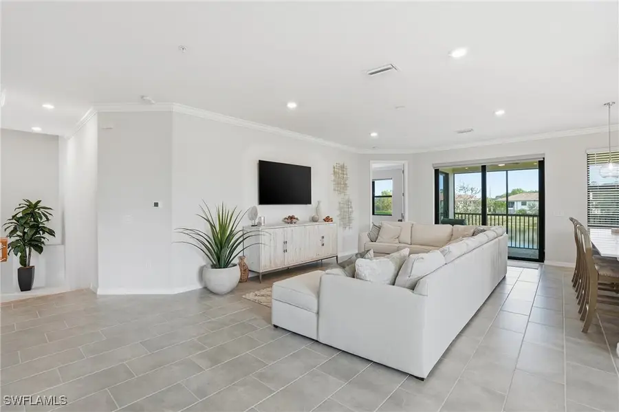 2383 Anguilla Drive #202, Naples, FL 34120 - Image #3