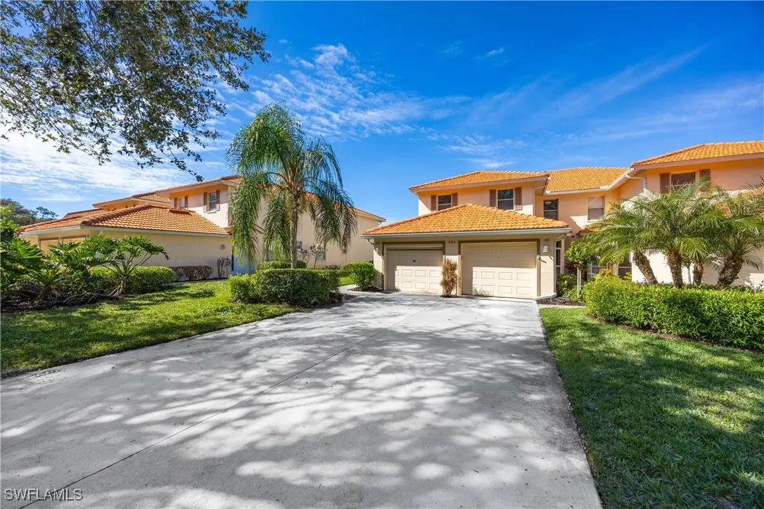 290 Robin Hood Circle #201, Naples, FL 34104 - Image #1