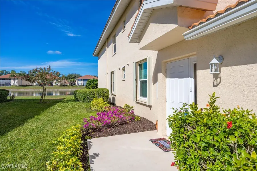 290 Robin Hood Circle #201, Naples, FL 34104 - Image #3