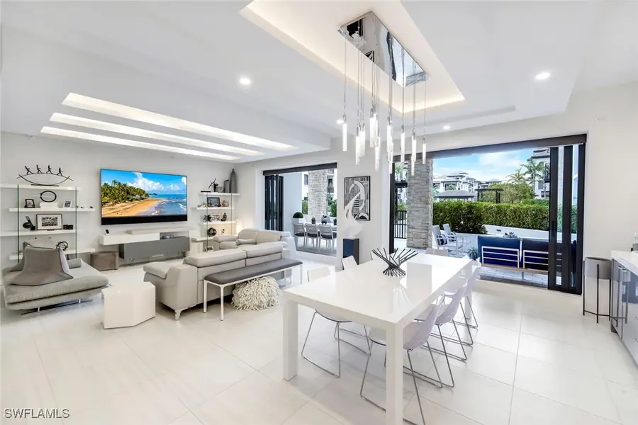 1135 3rd Avenue S #210, Naples, FL 34102 - Image #2