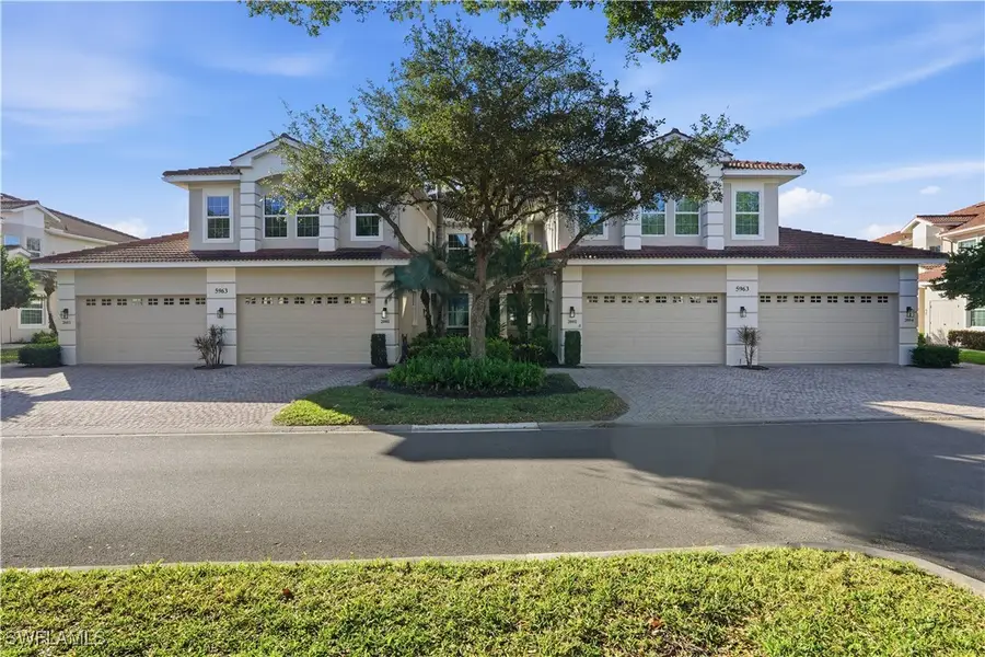 5963 Trophy Drive #2003, Naples, FL 34110 - Image #2