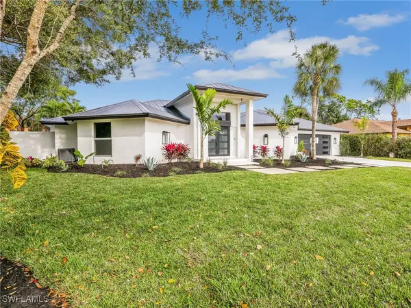 1803 Imperial Golf Co Boulevard, Naples, FL 34110