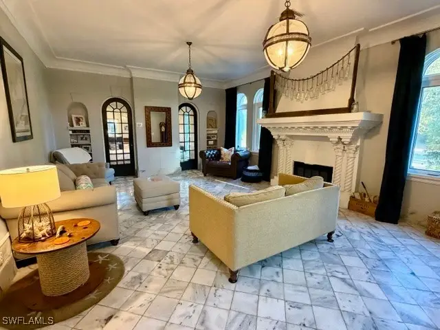 1334 Barcelona Avenue, Fort Myers, FL 33901 - Image #3